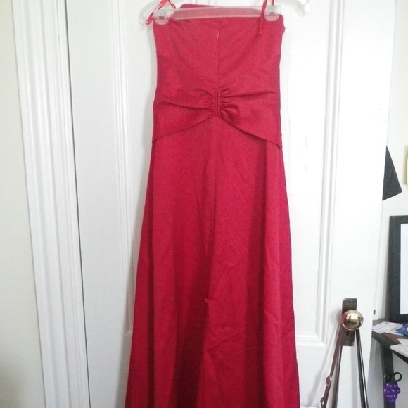 Bari Jay red strapless formal gown, Vtg 90s/y2k?, Sz 6 fits like 0 - Picture 2 of 9